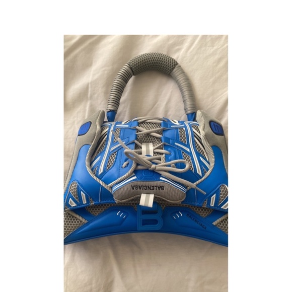 Balenciaga 💙 - Picture 6 of 8
